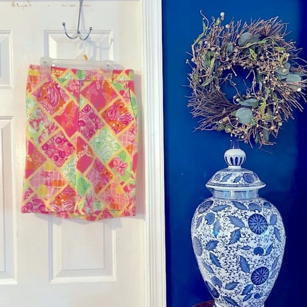 Women’s Vintage Lilly Pulitzer Cotton & Spandex Surf & Patch Bermuda Shorts Sz 6